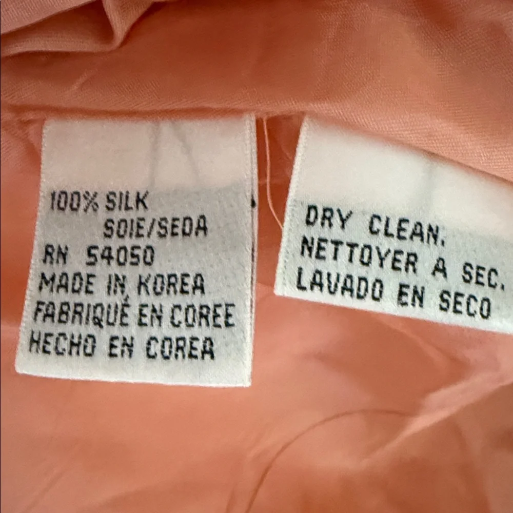 Vintage Christian Dior silk jacket/blazer collarless design, scalloped edge trim - Picture 5 of 9